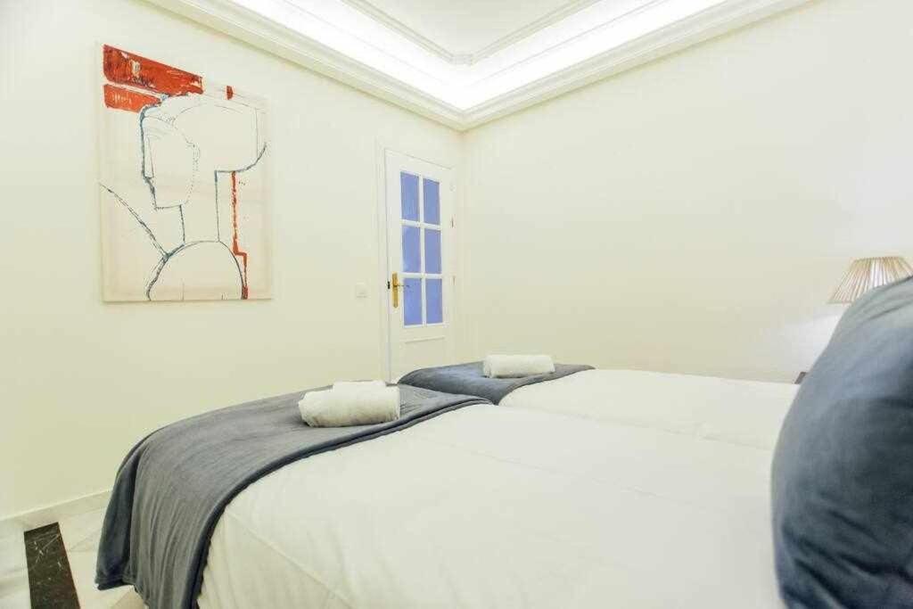Apartamento Boutique Abades Sevilla Kültér fotó