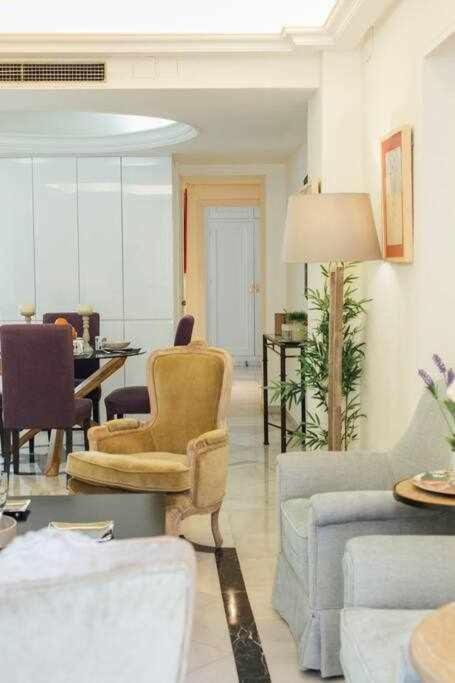 Apartamento Boutique Abades Sevilla Kültér fotó