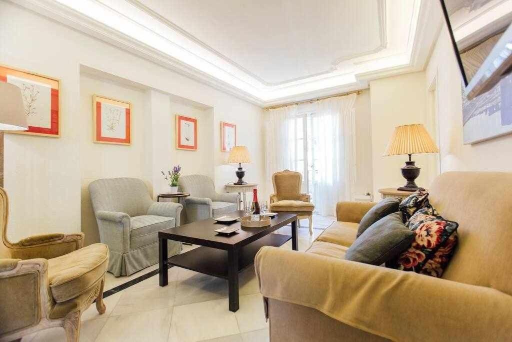 Apartamento Boutique Abades Sevilla Kültér fotó